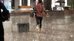 Delhi Weather Forecast: Light Rain Expected Today; Check IMD Prediction For Next 7 Days